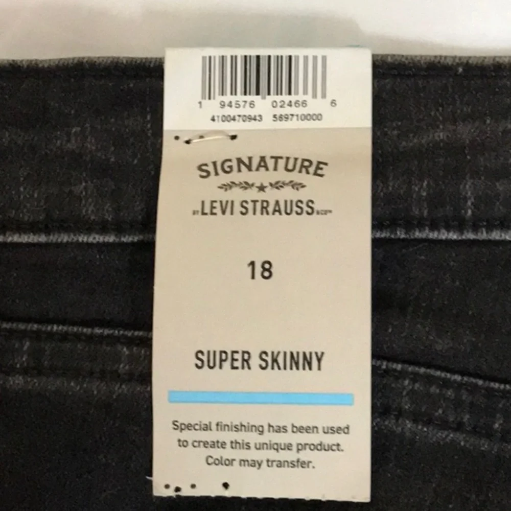 Levi’s Signature Iconic Stretch Super Skinny Girl's Jean Black 18 NEW Classic